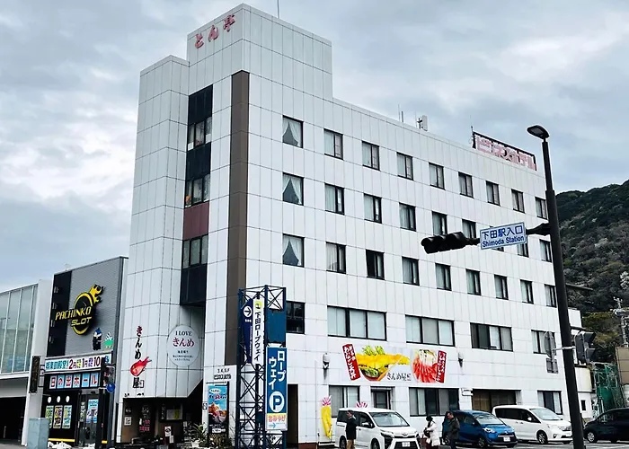 ビジネスホテルとん亭