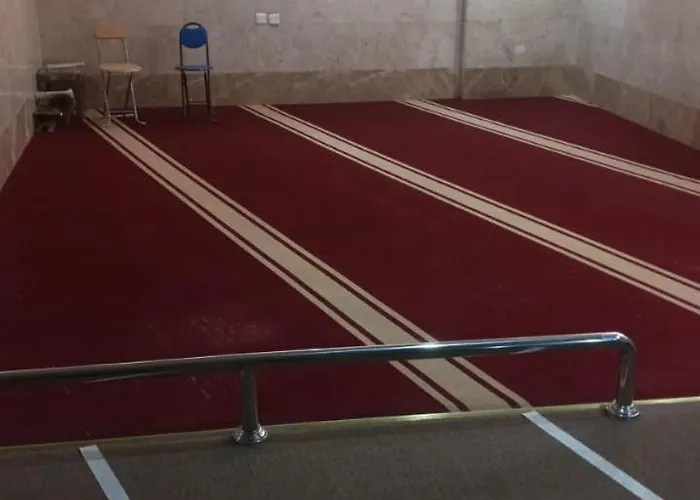 الرحابة المكية الفندقية