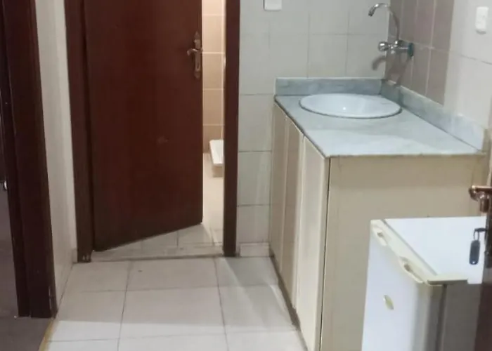 الرحابة المكية الفندقية