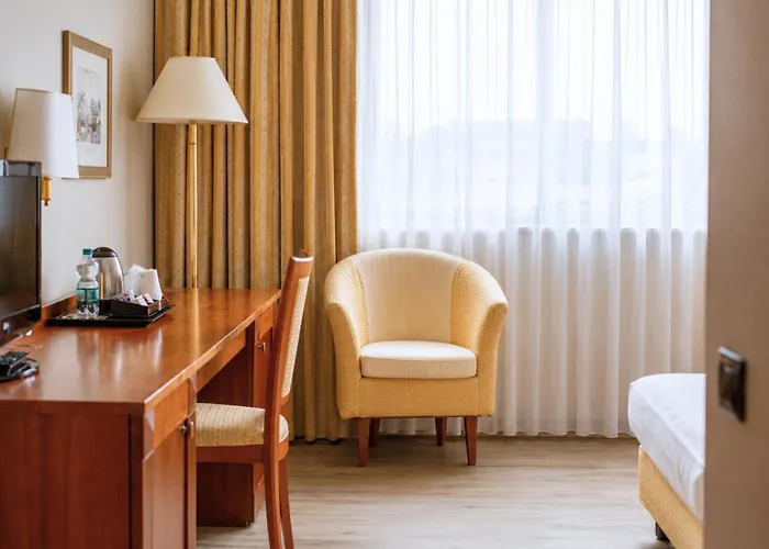 Phi Hotel Cavalieri