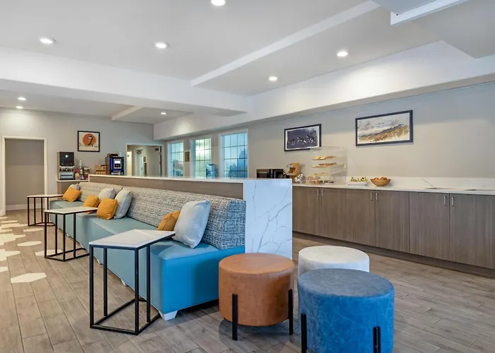 Best Western Plus Pioneer Park Inn