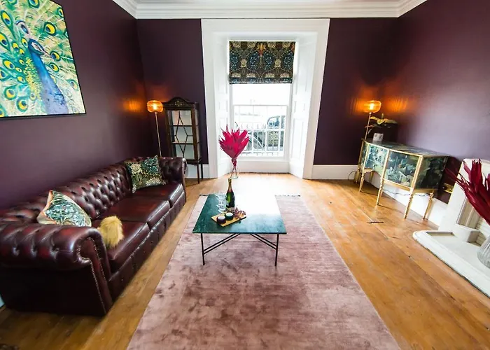 Skeldale House 'All Creatures Great & Small' Luxury Apartments & Studios In Askrigg, Yorkshire Dales