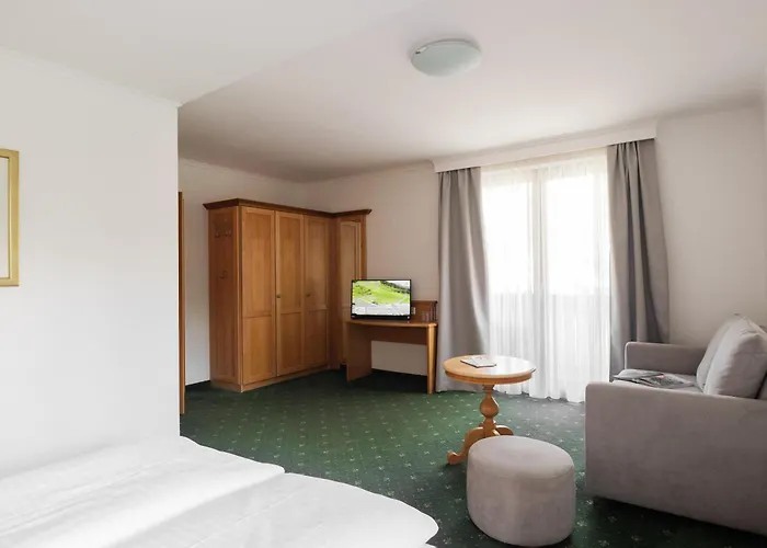 Hotel Martini Kaprun Including Free Parking And Zell Am See-Kaprun Summer Card