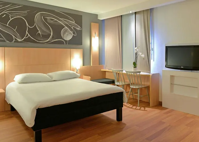 Ibis Macon Sud Creches