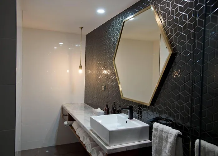 The Ellen Hotel, An Ascend Collection Hotel