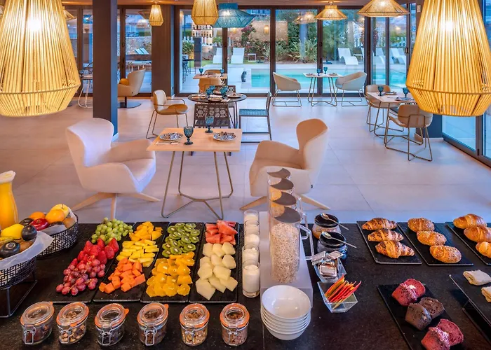 Instants Boutique Hotel (Adults Only)