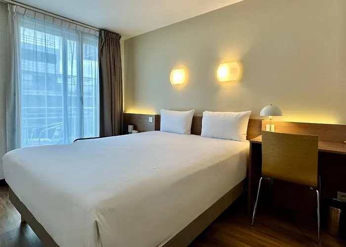 Campanile Paris 12 - Bercy Village