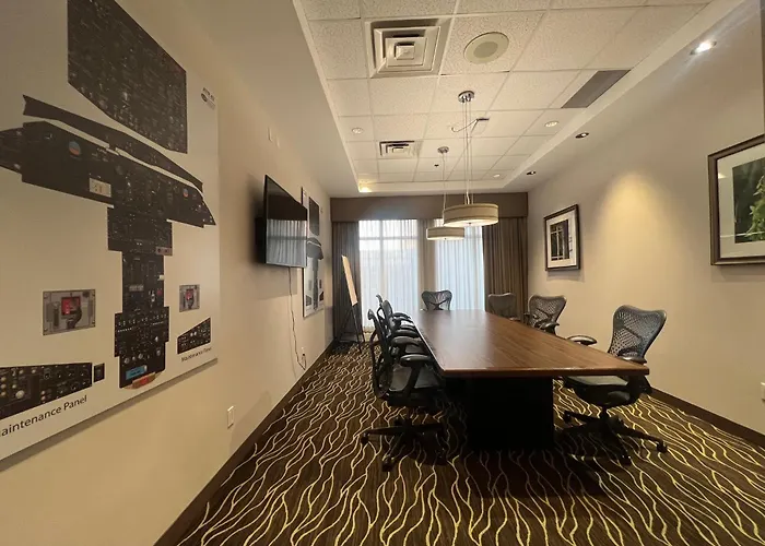 Hilton Garden Inn Montreal Airport