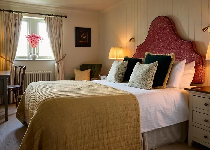Stone House Hotel