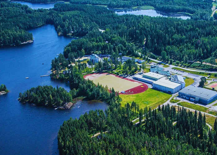 Tanhuvaaran Urheiluopisto & Sport Resort