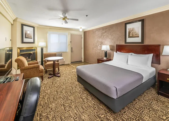 Quality Inn & Suites High Level