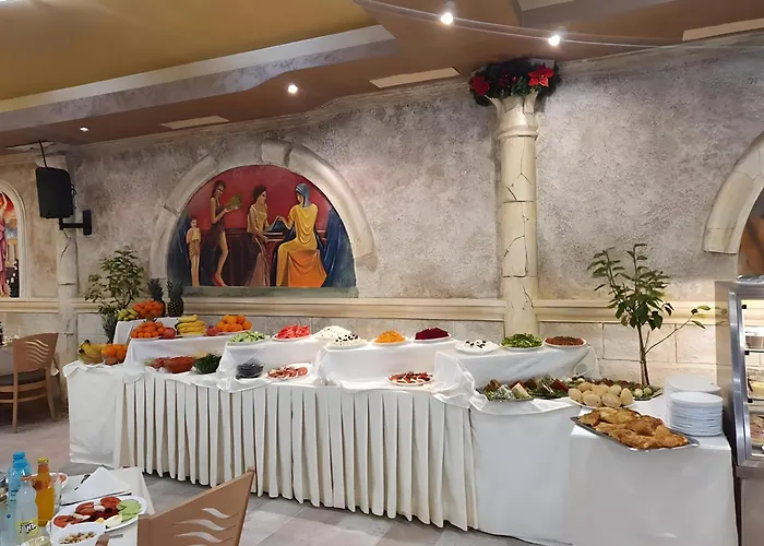 Balneo & Spa Hotel Aura