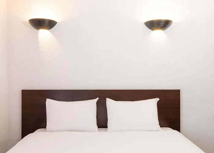 Aparthotel Adagio Access La Defense - Place Charras