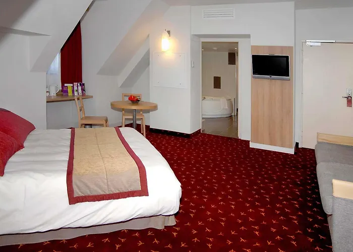 Mercure Abbeville Centre - Porte De La Baie De Somme