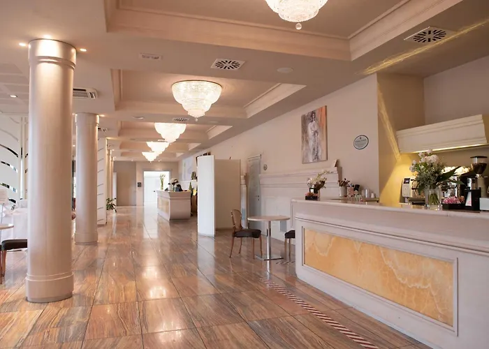 Grand Hotel Forlì
