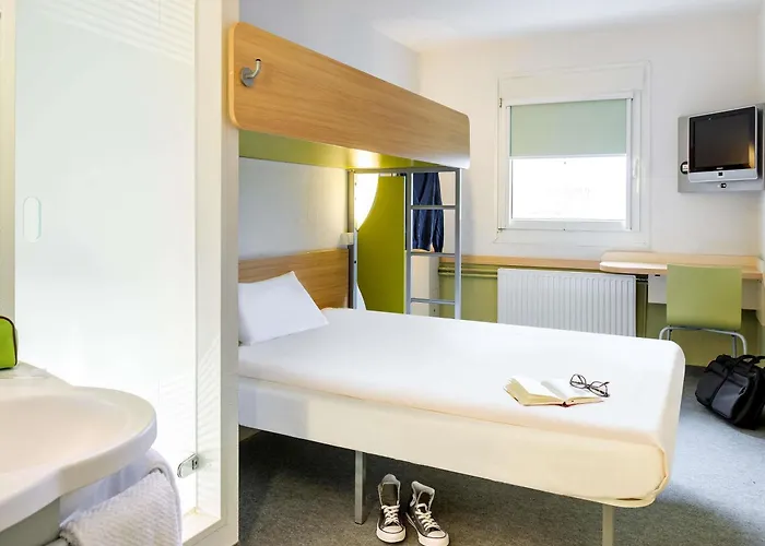 Ibis Budget Birmingham Airport Terminal Building - Nec