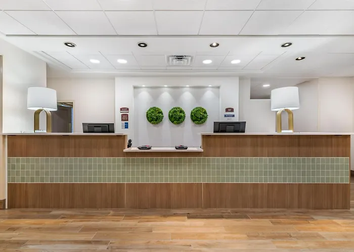 Best Western Plus Inntowner Madison