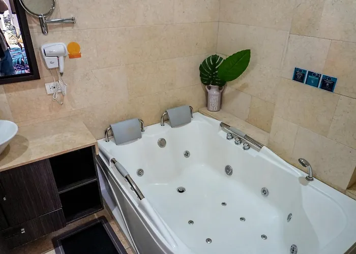 Hotel Bolivariana Plaza Medellin