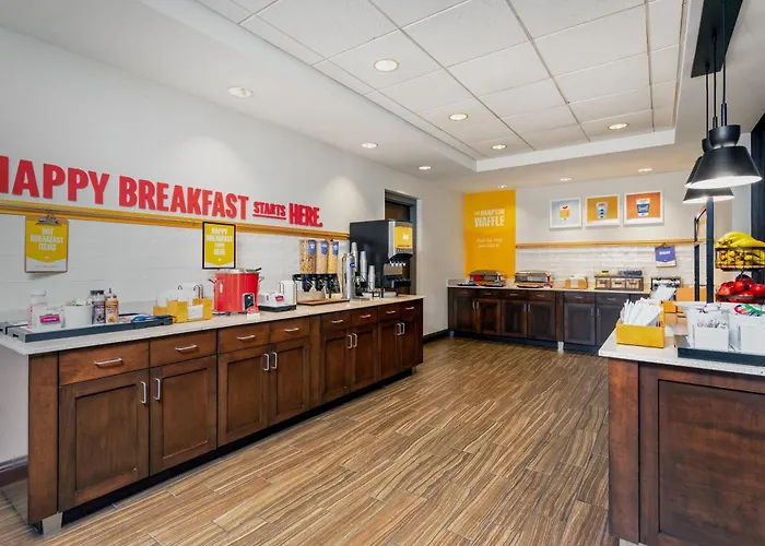 Hampton Inn&Suites - DeLand