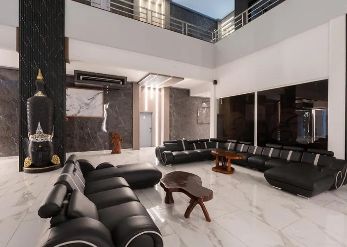 Hotel Elegance Nv