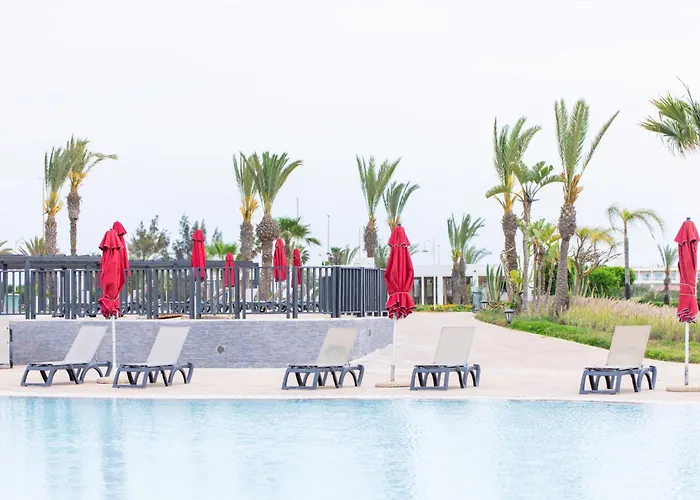 Oasis Beach & Spa - Blue Pearl