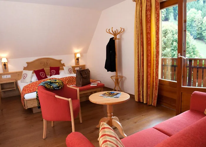 Logis Hôtel-Restaurant Auberge Du Mehrbachel