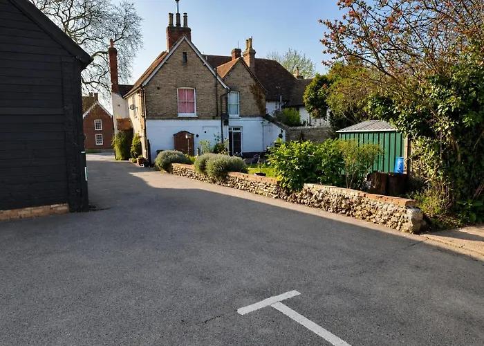The George And Dragon Inn