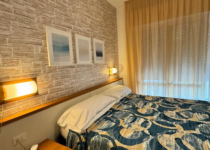 Regina Urban Beach Hotel