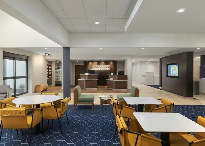 Courtyard By Marriott Dallas-Fort Worth/Bedford