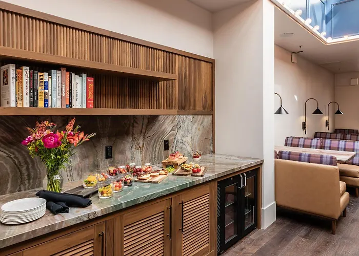 Heathman Hotel