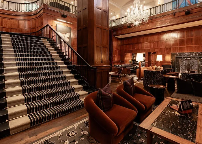 Heathman Hotel