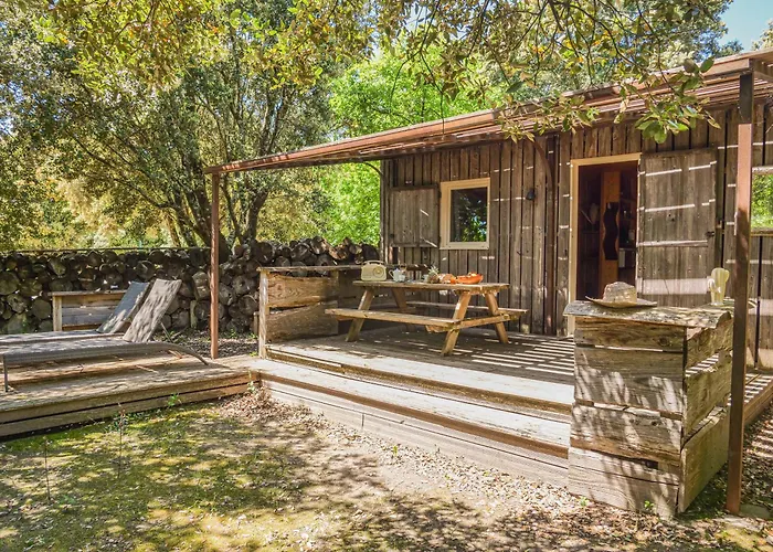 Lodges en Provence - Ecogîtes&Restaurant insolites