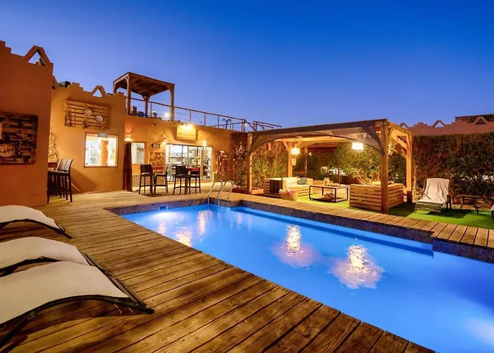 Hoteles Pueblo de Tierra