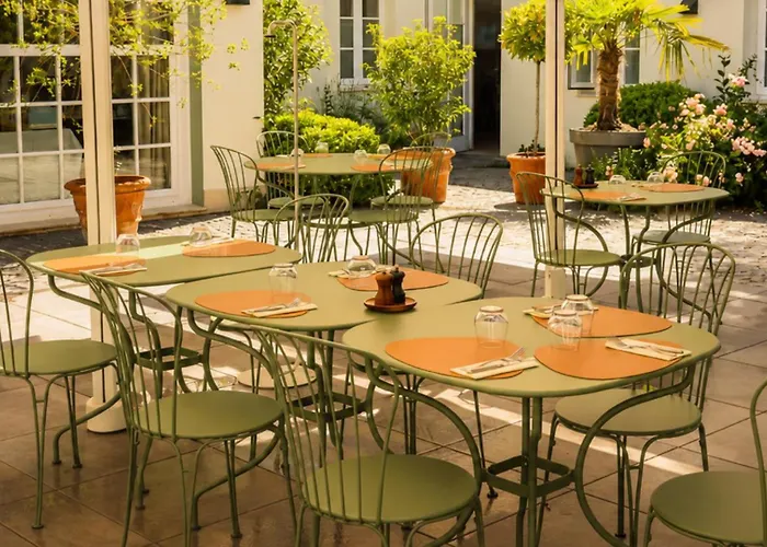 Hotel De Cavoye