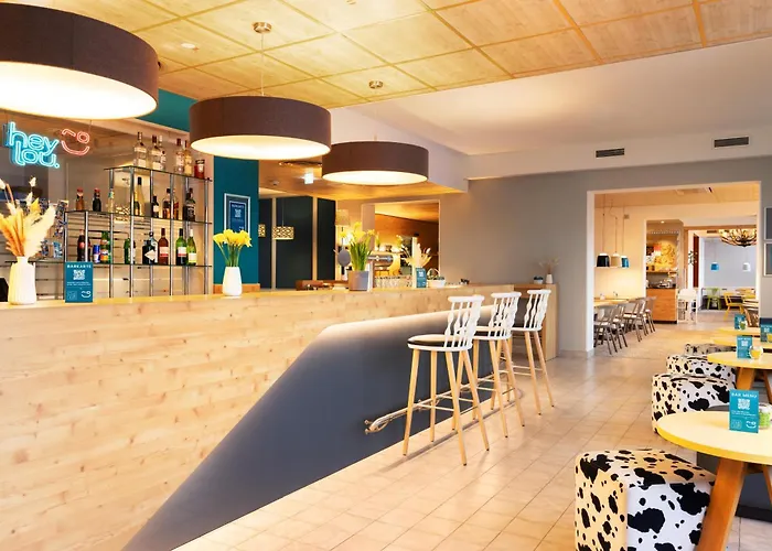 Hey Lou Hotel Piding