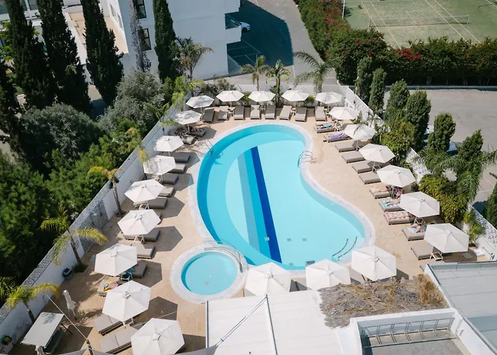 Gaia Sun N Blue Hotel