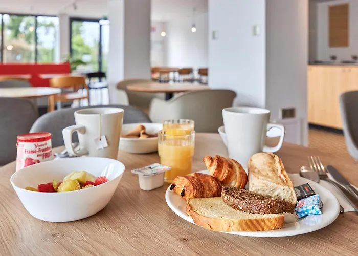 B&B Hotel Deauville-Touques