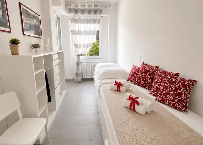 Liguria Home 4 - Recco centro a 2 minuti dal mare