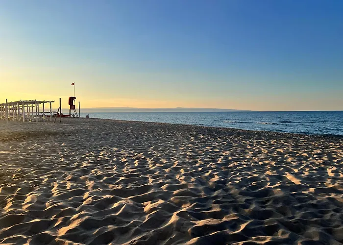 Aurora Beach & Suite