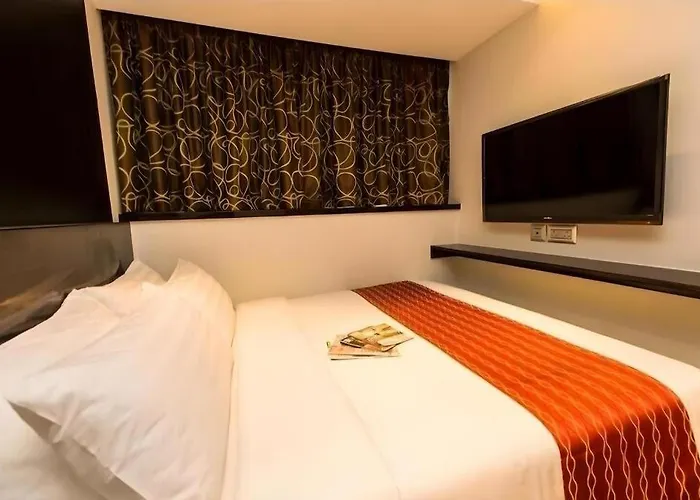 Noble Park Hotel