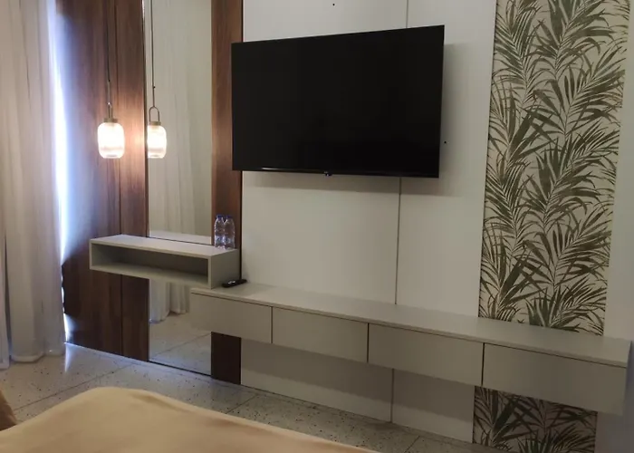 293 Vip Suites