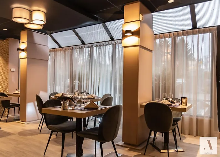 Kyriad Hotel Nevers Centre