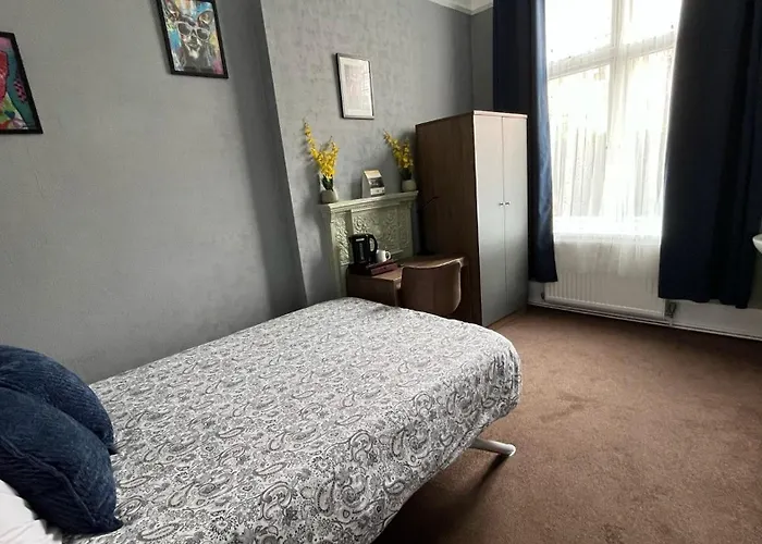 Charlotte Guest House London