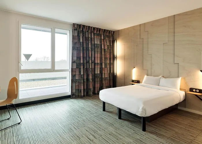 B&B HOTEL Versailles Rocquencourt