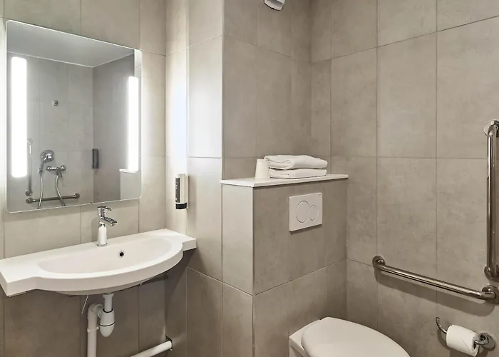 B&B HOTEL Versailles Rocquencourt