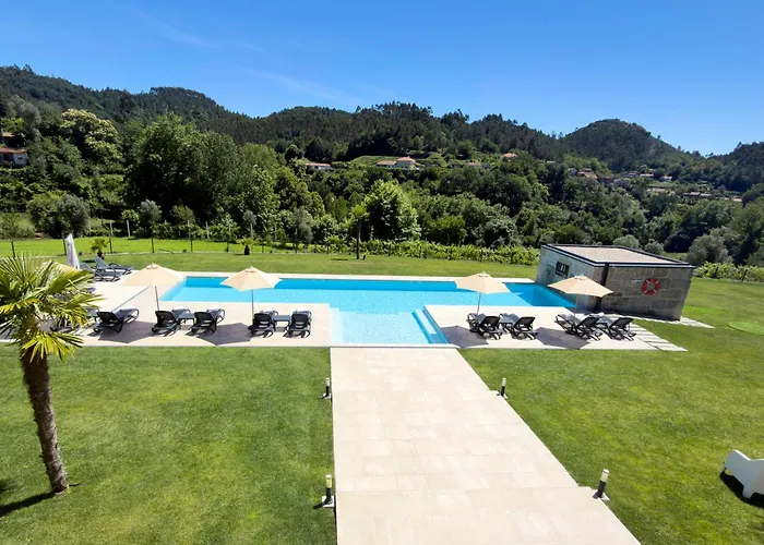 Casa D'Henrique Retreat Pool And Spa