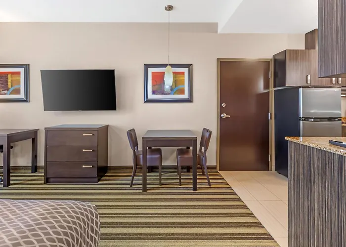 Best Western Plus Drayton Valley