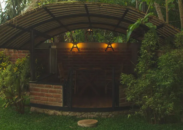 Igabara Hobbit House