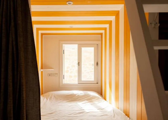Hostel La Smala