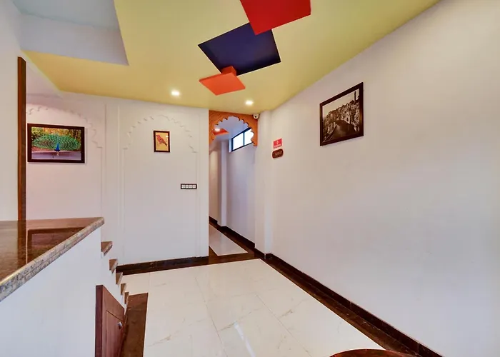 Collection O Shree Ji Palace